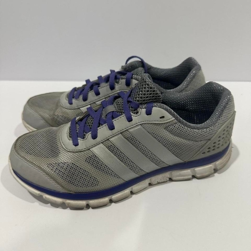 Adidas Grey and Purple Sneakers woman's 8.5 - Picture 4 of 8